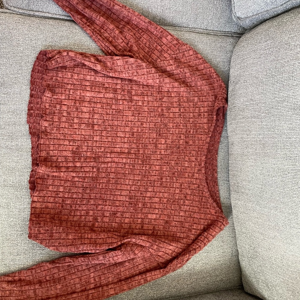 Long sleeve top